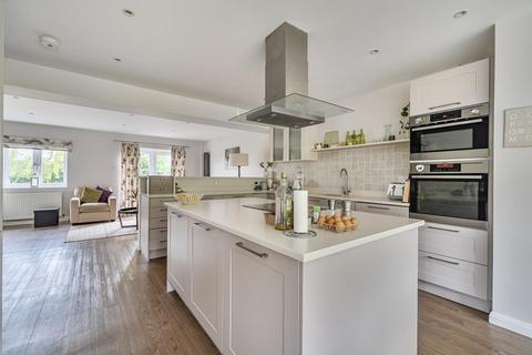 undefined, Bicester Road, Long Crendon