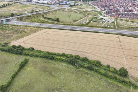 undefined, Luton Road, Chalton, LU4