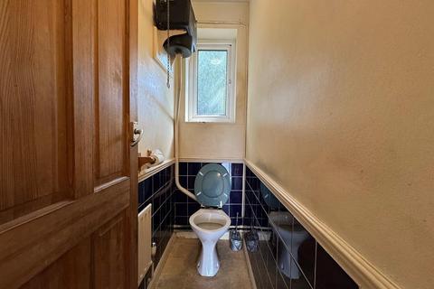 2 bedroom maisonette for sale, Edgeworth Close, London