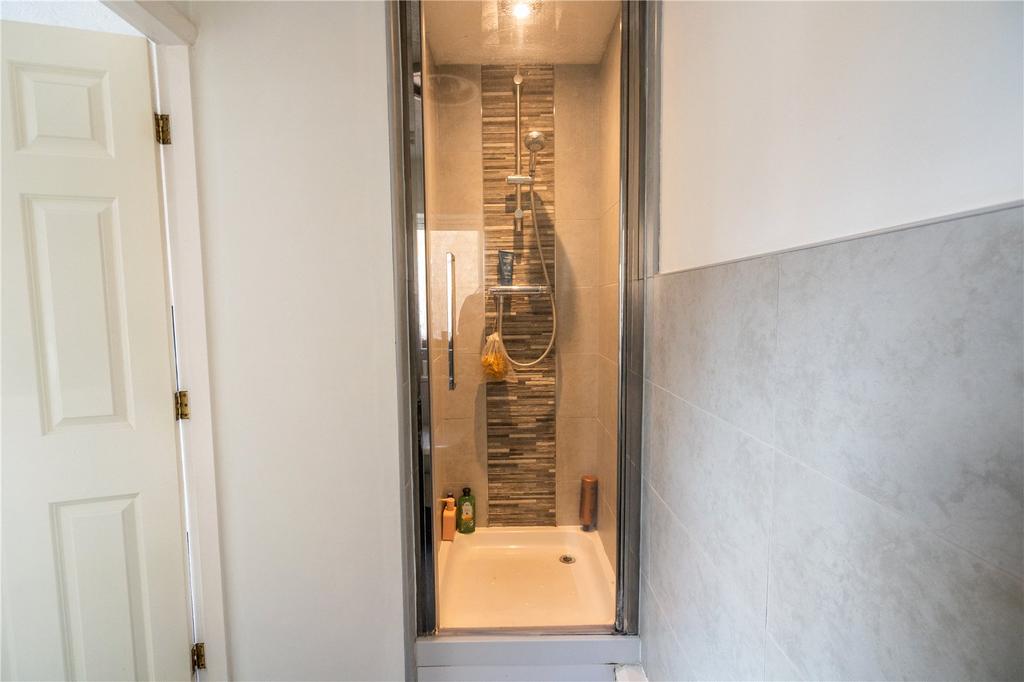 En-Suite (2)