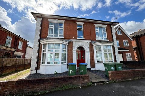9 bedroom detached house to rent, Forster Road, Hampshire SO14