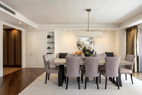 4 bedroom flat for sale, 55 Park Lane, London, W1K