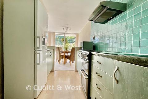 3 bedroom apartment for sale, Bancroft Court, Reigate, Surrey