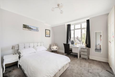 2 bedroom flat for sale, Goldhurst Terrace, London, NW6
