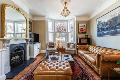 3 bedroom end of terrace house for sale, Grove Road, Windsor, Berkshire