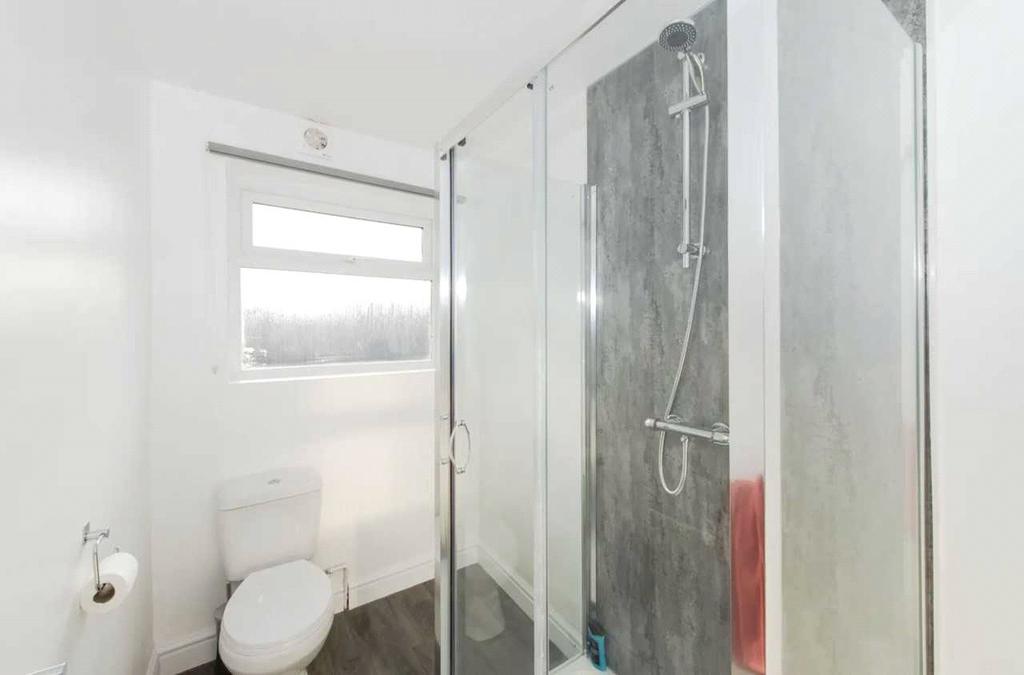 Picture No. 04