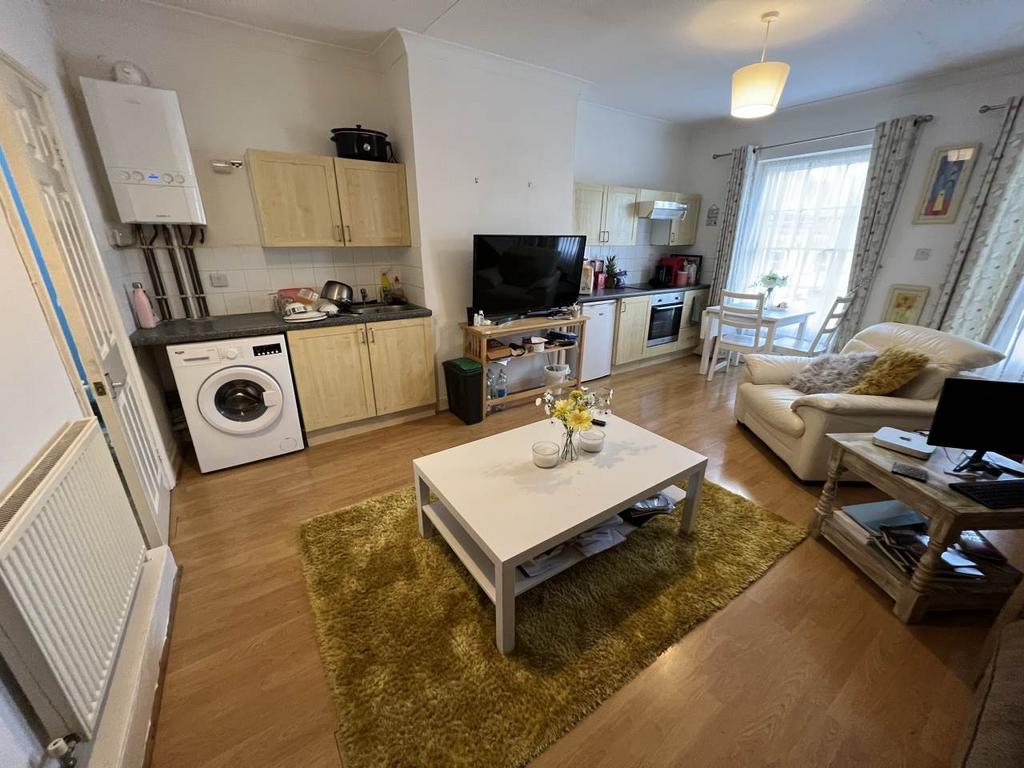 Kitchen lounge