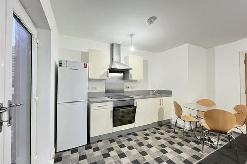 2 bedroom apartment to rent, Delta Point, Blackfriars Road, Salford