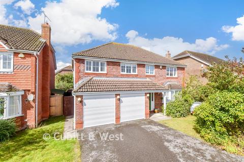 5 bedroom detached house for sale, Foster Lane, Ashington, West Sussex