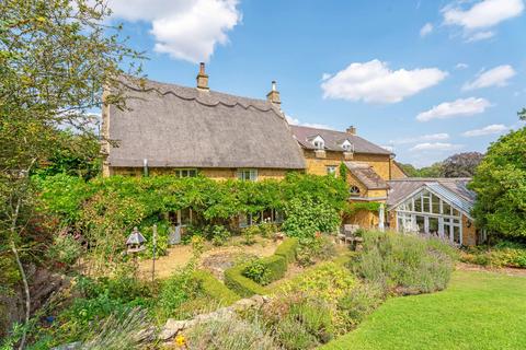 undefined, School Lane Warmington Banbury. Oxfordshire, OX17 1DD