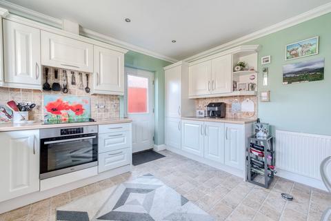 undefined, Broad Fleet Close, Oulton
