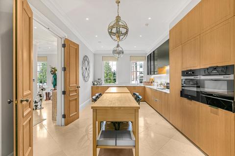 5 bedroom detached house for sale, Coopers Hill Lane, Egham, TW20