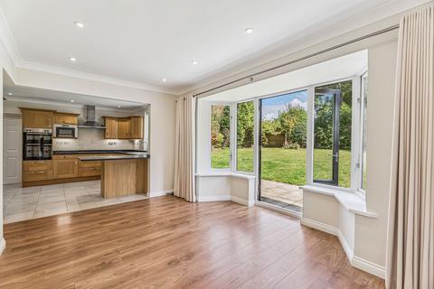 5 bedroom detached house for sale, The Grove, Chesham HP5