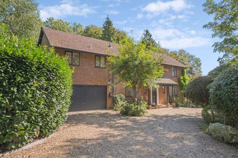 5 bedroom detached house for sale, The Grove, Chesham HP5