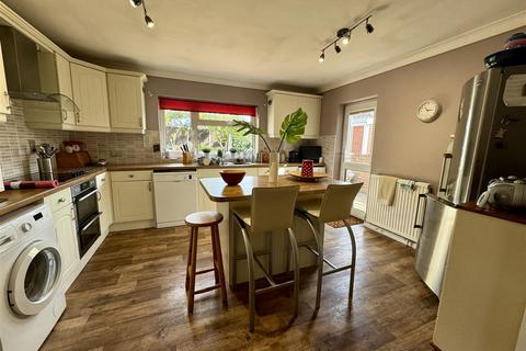 undefined, Fernlea Road, Burnham-On-Crouch