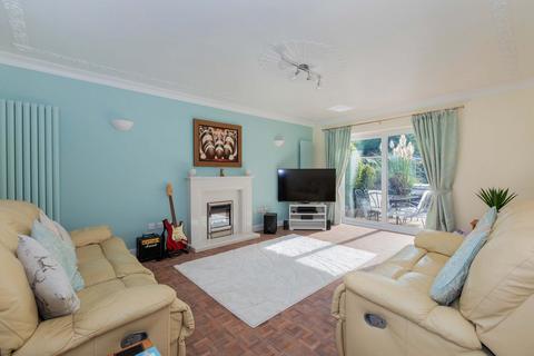 undefined, The Fairway, Maidenhead SL6