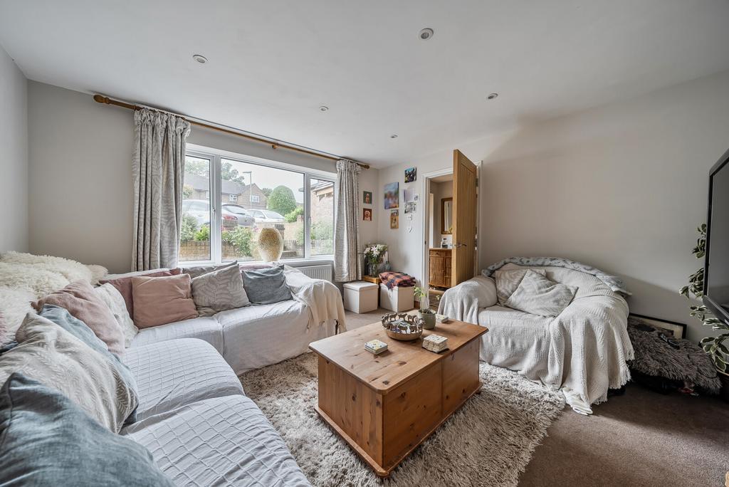 1347315-9-68b97be...