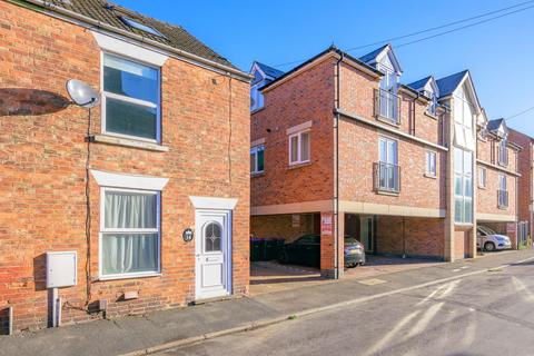 undefined, Bridge Street, Grantham NG31