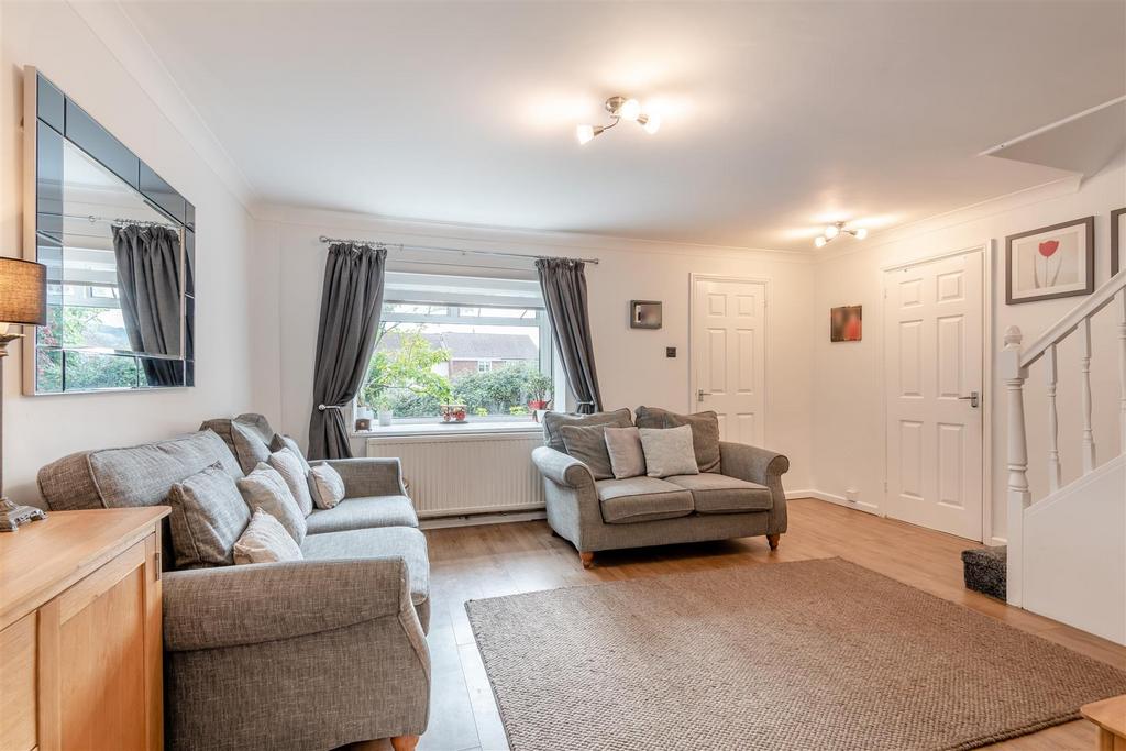 8660344-interior16.jpg