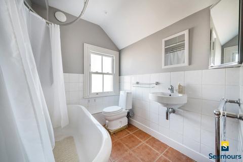 4 Artillery Terrace, Guildford, GU1 4NL