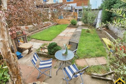 The Crescent, Newton, Cheshire West, CH2