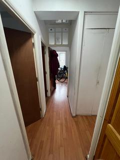 3 bedroom flat for sale, Wallwood Street, London E14