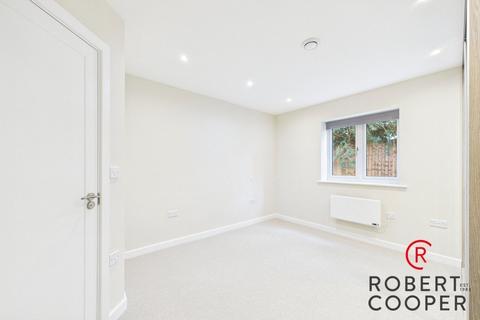 undefined, Blackmore Way, Uxbridge, UB8