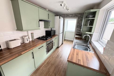 2 bedroom terraced house for sale, Leicester Road, Loughborough LE12