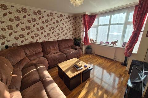 undefined, Richmond Hill, Luton, Bedfordshire, LU2 7JQ