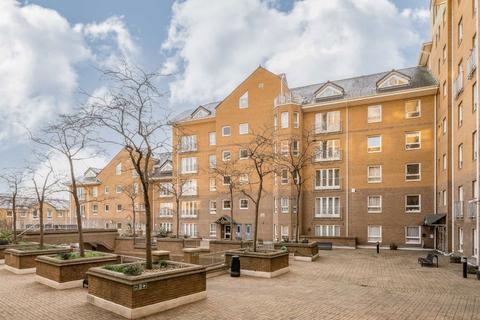 Homer Drive, London E14