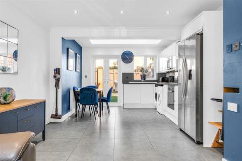 3 bedroom terraced house for sale, The Briars, Hertford SG13