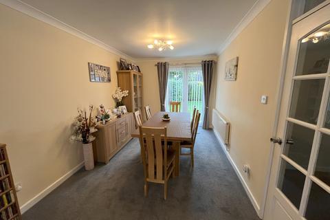 12, Caroline Court Denman Drive, Ashford, TW15 2AW