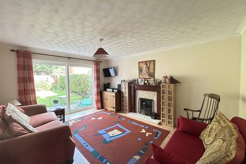 4 bedroom detached house for sale, Leicester Close, Ely, Cambridgeshire