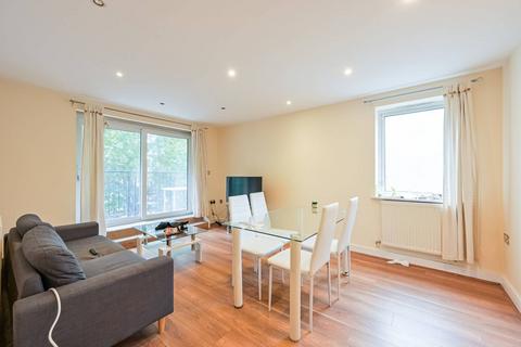 Sail Court, Docklands, London, E14