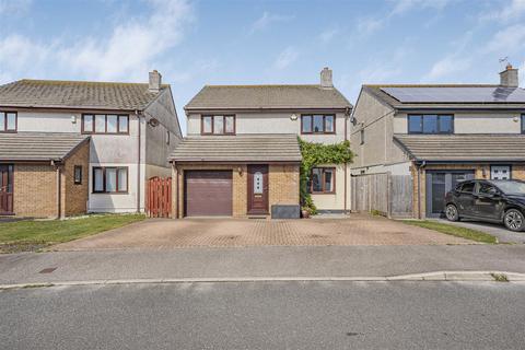 undefined, Kingsley Meade, Newquay TR8