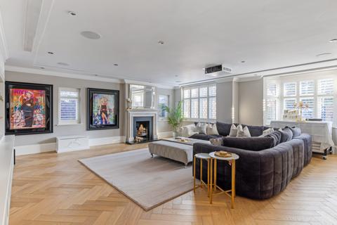 undefined, The Crescent, Sutton SM2