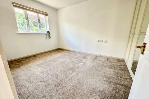 2 bedroom bungalow for sale, Yew Tree Drive, Cheshire CW5