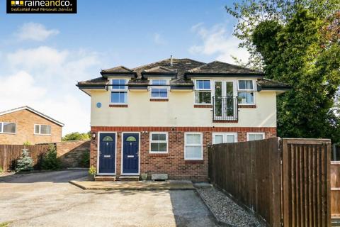 undefined, Cornerfield, Hatfield