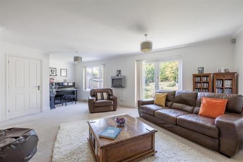 undefined, Hillside, Norwich NR14