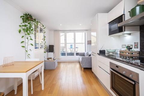 2 bedroom flat for sale, Trinity Mews, Stepney, London, E1