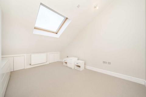 2 bedroom flat for sale, Acton Lane, London W4