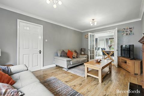 4 bedroom detached house for sale, Paget Drive, Billericay, CM12