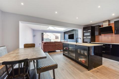 24 Eyles Road, Tidworth, SP9 7WU