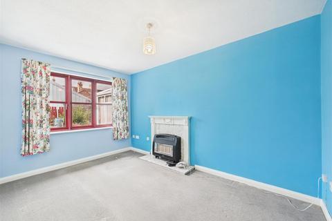 2 bedroom semi-detached bungalow for sale, Oribi Close, Kingston Upon Hull