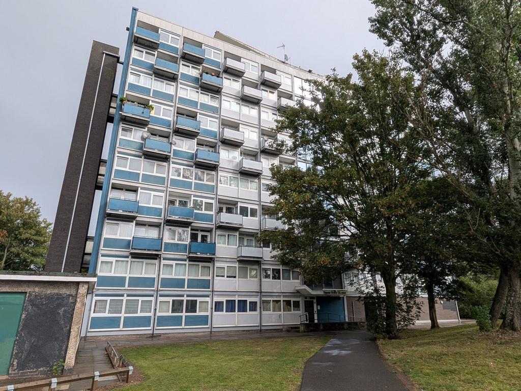 Front T202509041241.jpg
