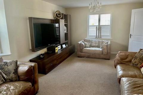 6 Bradbrook Drive, Longfield, DA3 7BF
