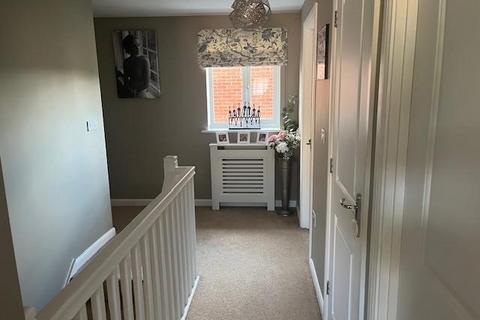 6 Bradbrook Drive, Longfield, DA3 7BF