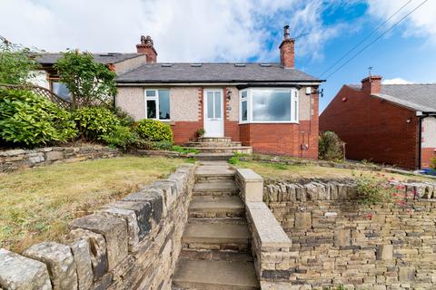 3 bedroom semi-detached bungalow for sale, Kaye Lane, Almondbury, Huddersfield, HD5