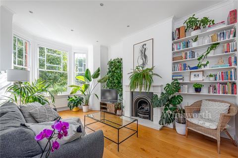 17b Callcott Road, London, NW6 7EB