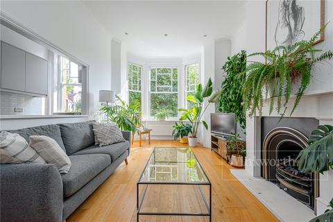 17b Callcott Road, London, NW6 7EB